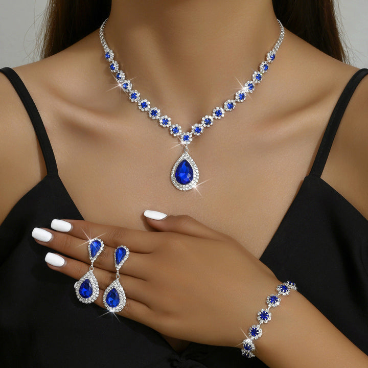 Set de joyas de novia de tres piezas