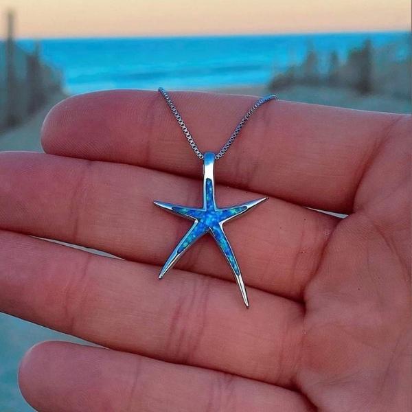 Collar de plata con ópalo azul y estrella de mar