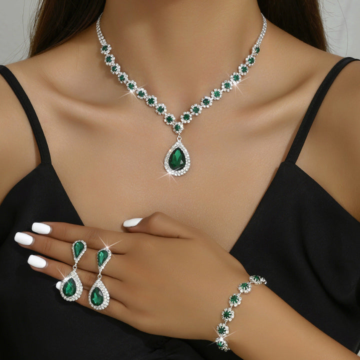Set de joyas de novia de tres piezas
