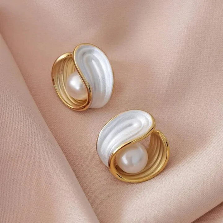 Pendientes de lujo con ópalo blanco y perlas color oro