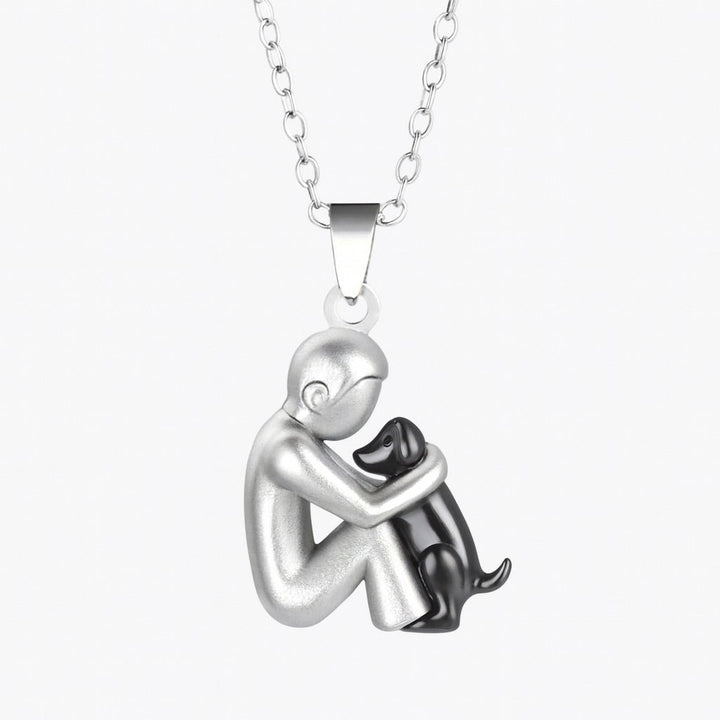 Collar colgante abrazo