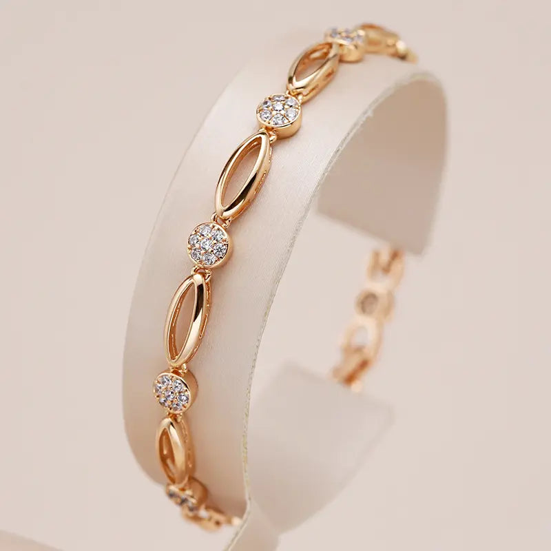 Elegante pulsera chapada en oro