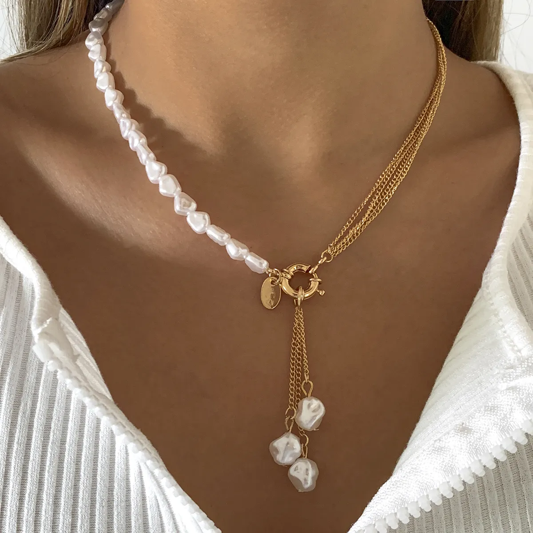 Collar elegante con colgante de perla