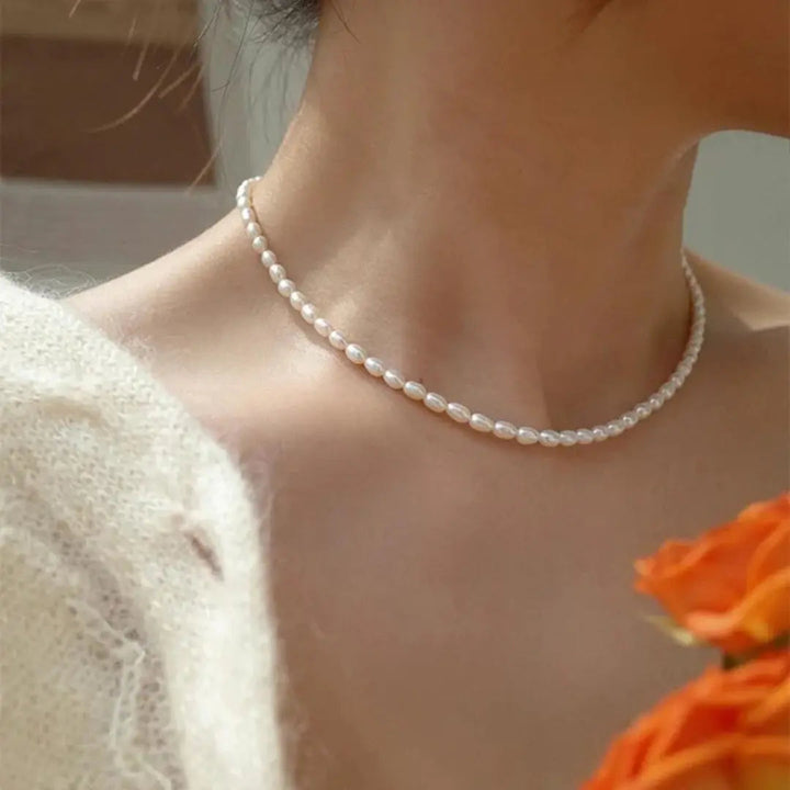 Elegante collar de perlas
