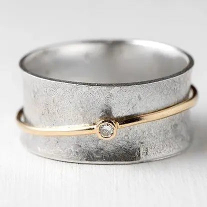Anillo vintage de plata con circón y detalles en hilo chapado en oro