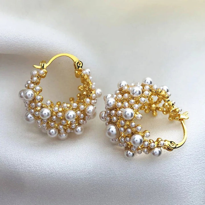Pendientes de aro vintage de oro con perlas